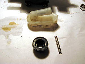 Dissecting and analyzing the clutch master and slave cylinder (photo intensive)-img_1643.jpg