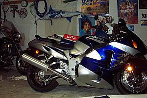 just bought a new ralliart-busa.jpg