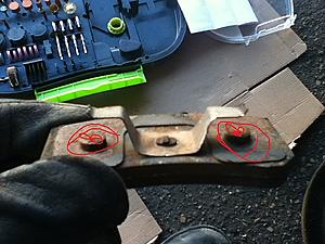 How to: Replace Rear Rotors and Pads-img_5844edit.jpg