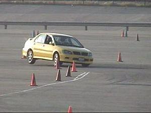 Up on three wheels?-03-21-04d.jpg