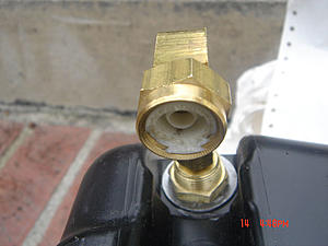 Broken Alcohol Injection Pump-ak2.jpg