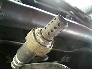 o2 sensor cracked?-o2-sensor.jpg