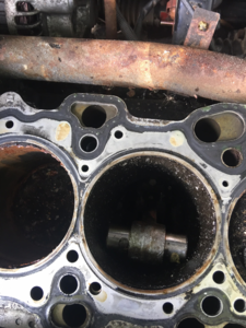 Engine carnage pics.-4.png