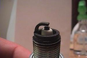 Spark plug is jscked up..........-110plug2.jpg