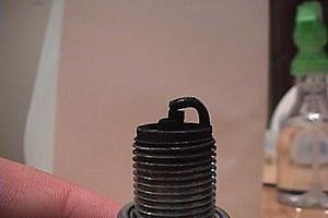 Spark plug is jscked up..........-110plug4.jpg