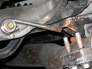 Muffler hanger problem anyeone?-muffler.jpg