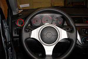 USDM Evo-lg_steering.jpg