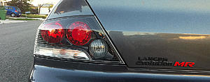 rear bumper retainer + taillight gap.-img_0063.jpg