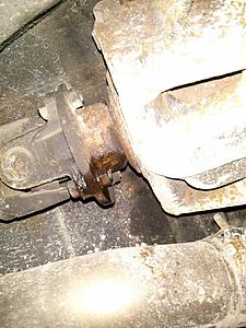 Is this the diff leaking?-img_20130508_202631_zpseb6c5f16.jpg