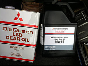 Transmission fluid-image-3145382925.jpg
