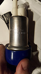 Fake Walbro?-pump2.jpg