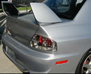 Rear shots of the US Evo8!!-evo8_rearwing2.gif