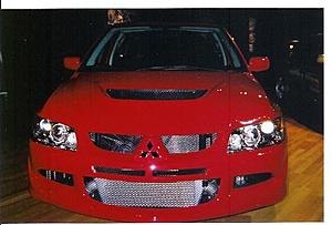 behind the desk at mitsu-evo-8-front-laas-2.jpg
