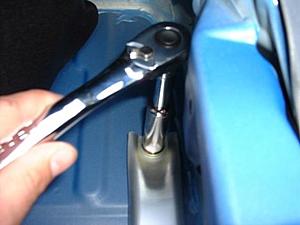 EVO RS Trunk Bar Install-step8.jpg
