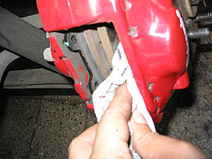 How to change your Brake Pads-padchange-010.jpg