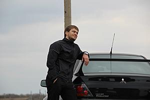 ---The Evo and the driver thread----z_4085dbb8.jpg
