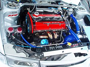 Official Engine Bay Picture Thread-p1012066-800x600-.jpg