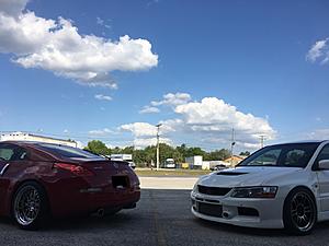my evo and my friends 350z-thumbnail_image1.jpg