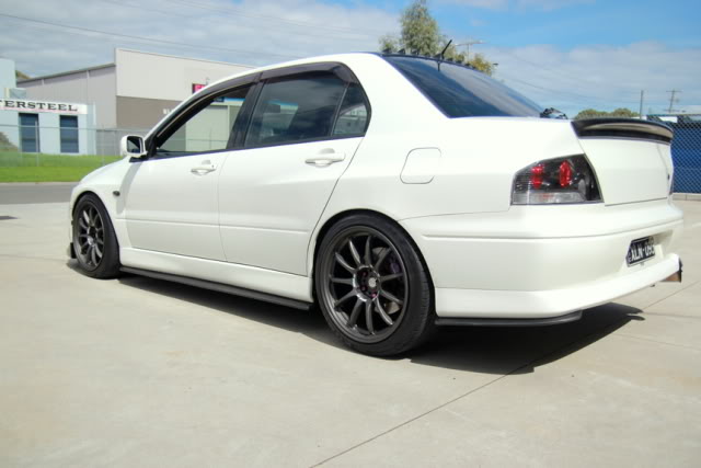 Name:  EVO431.jpg
Views: 0
Size:  35.1 KB