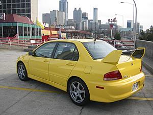 Official &quot;Lightning Yellow&quot; Picture Thread.-evo3.jpg