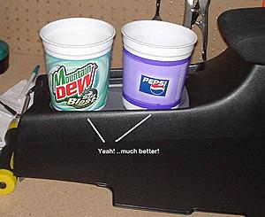 Annoying Evo feature elimination number 1: cupholder-ludikraut_evo_cupholder_new_01.jpg