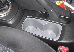 Annoying Evo feature elimination number 1: cupholder-ludikraut_evo_cupholder_new_05.jpg