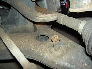 Clunking front end noise??-mitsu-broken.jpg