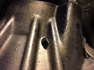 Rear Diff options-hole-1.jpg