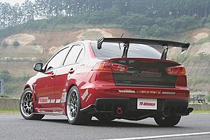Interesting rear diffuser...-ce28nfle_rear.jpg