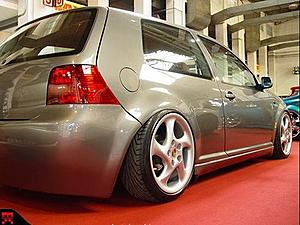 hellaflush look-hellaflush.jpg