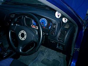 Hello Everyone!-evo6inside2.jpg