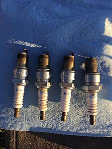 Car ejected a plug-spark-plugs.jpg