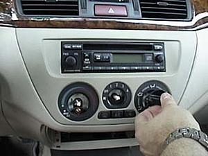 about to install my kenwood head unit... pics will be up shortly-03-knobs-off.jpg