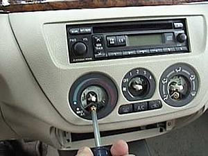 about to install my kenwood head unit... pics will be up shortly-04-climate-screws.jpg