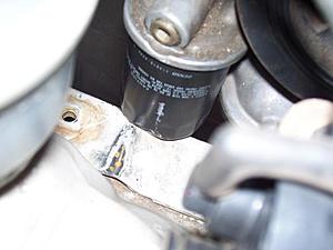 engine replacement questions-oil-filter-vs-frame.jpg
