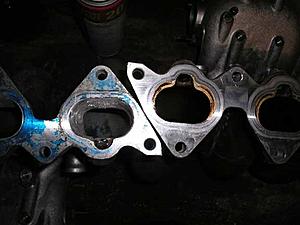 intake manifold install w/pics-side-side.jpg