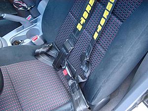 Schroth installed-harness1.jpg