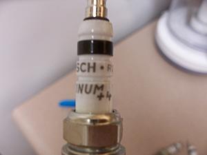 Help Bosch +4's-plugs0.jpg