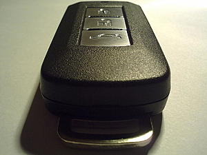 please help me-car-key.jpg