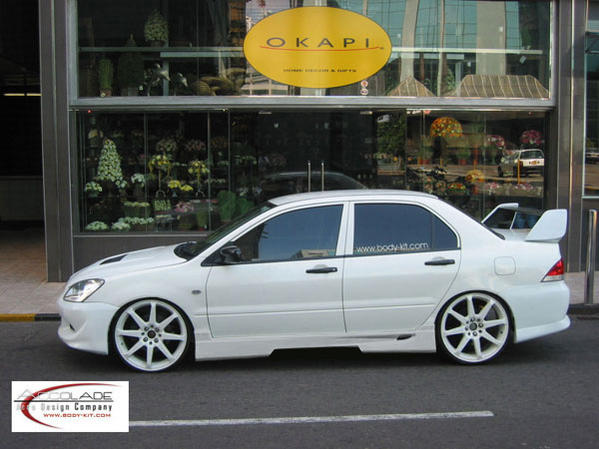 Cedia OZ  2003-2007 and 2009 Details about   Side Skirts Evo Style for Mitsubishi Lancer IX 9