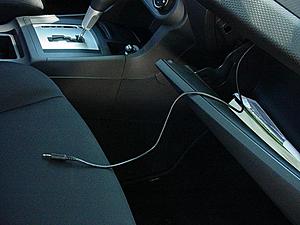 How To:  Installing Mitsubishi Aux/MP3 cable-lancermp3cable-025.jpg