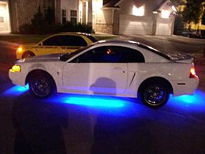 LED Underglow Kit-blueside.jpg
