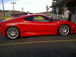 Went for mountain cruise, looked who joined me-ferrari.jpg