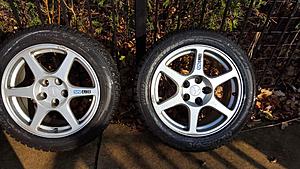 4 Stock VIII wheels with Hankook I*pike snows mounted-whls1.jpg