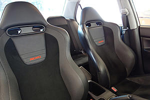 2006 Evo 9 RS - WW - Immaculate-both_seats.jpg