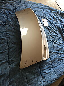 FS Pa Apex silver trunk lid with spoiler holes-mmgyld8.jpg
