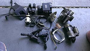 Lots of Evo 8 9 parts-imag1919.jpg